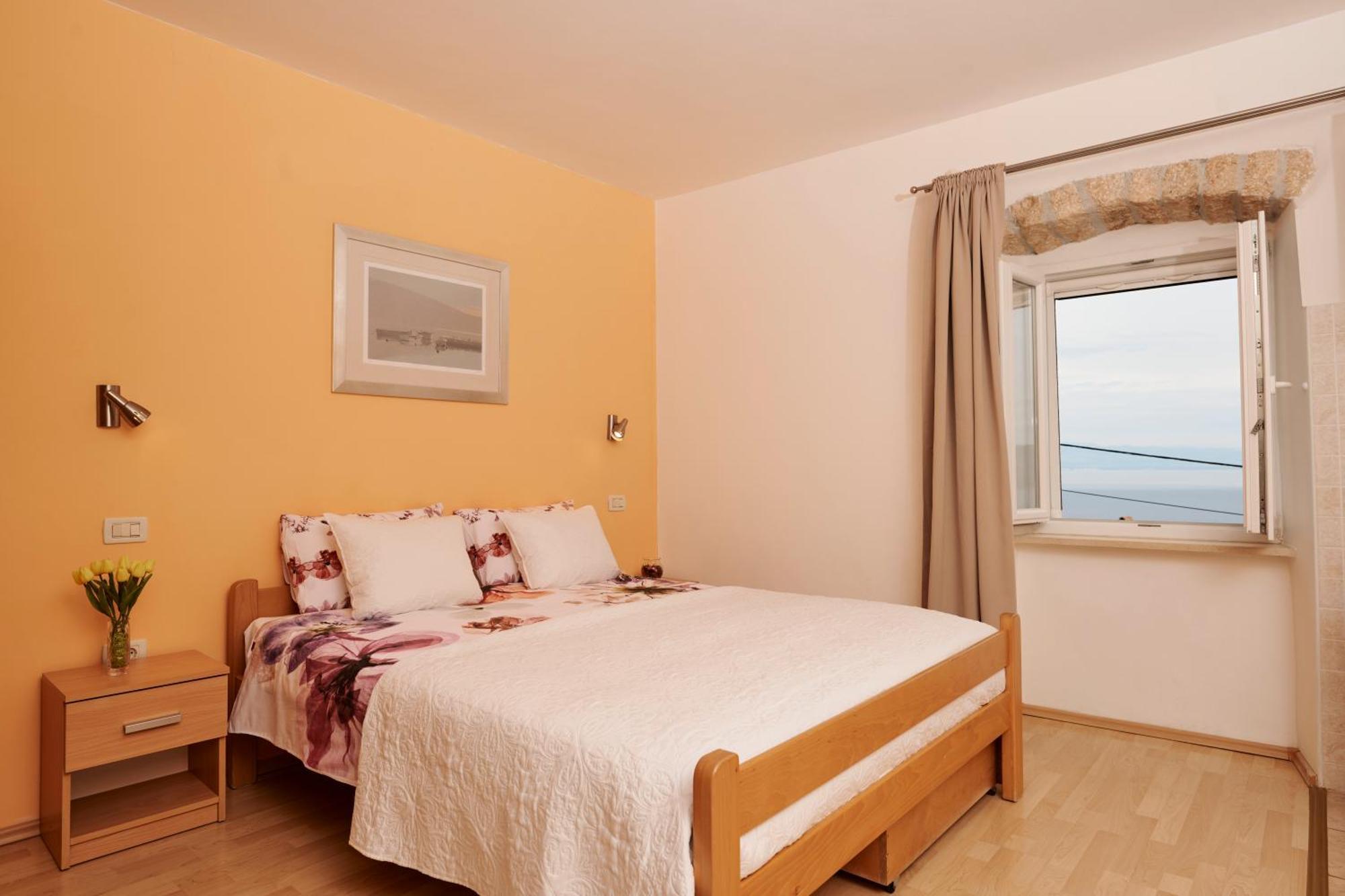 Guesthouse Villa Galovic Brseč Стая снимка